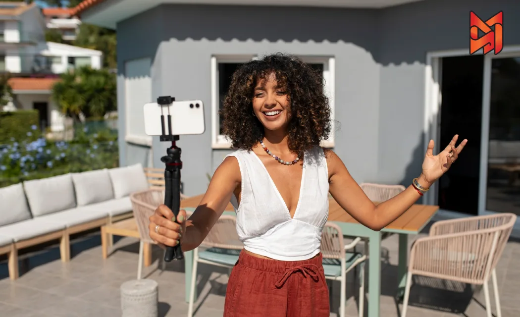 UAE property tour by a real estate influencer marketer.