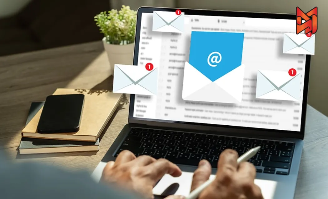 eCRM manager launching campaigns using email marketing platforms.
